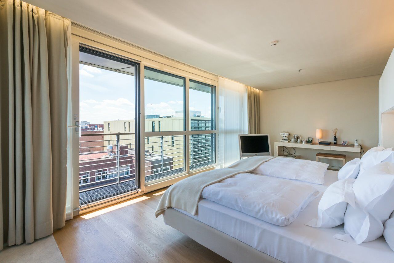 Hotel Side Design