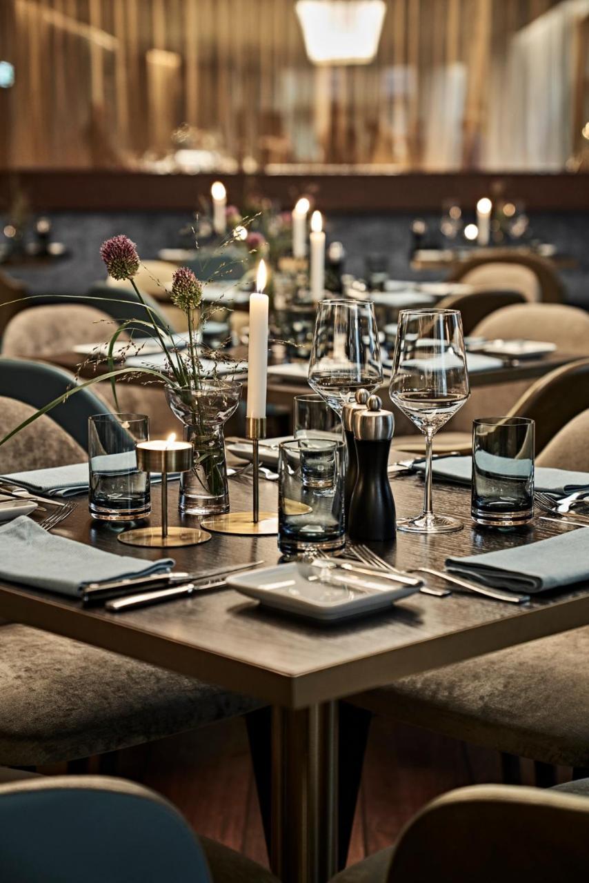 Side, Hamburg, A Member Of Design 5* Hamburgo